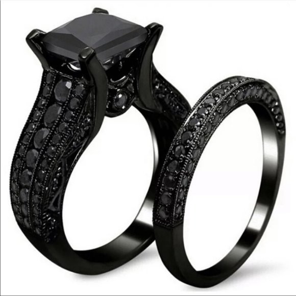 Princess cut black sapphire Sterling ring set - Picture 3 of 7